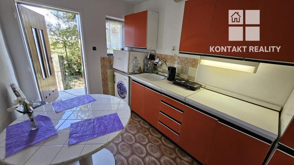 3-podlažná murovaná chata v obci Svinica