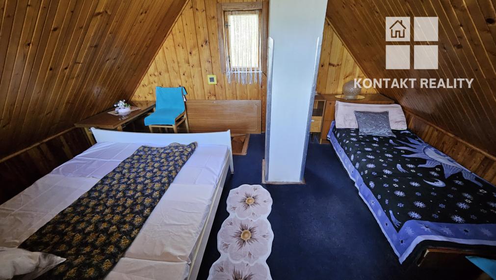 3-podlažná murovaná chata v obci Svinica