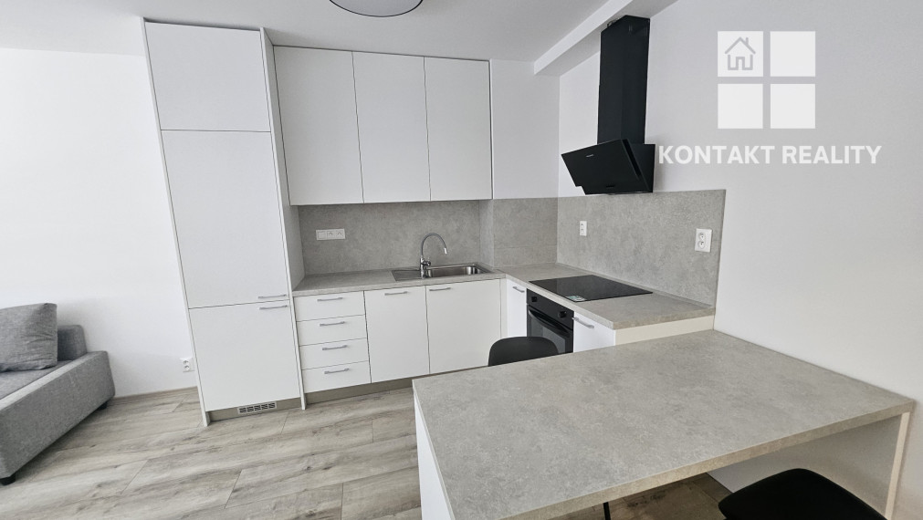 Prenájom moderný 2-izbový byt s vlastným parkovacím miestom