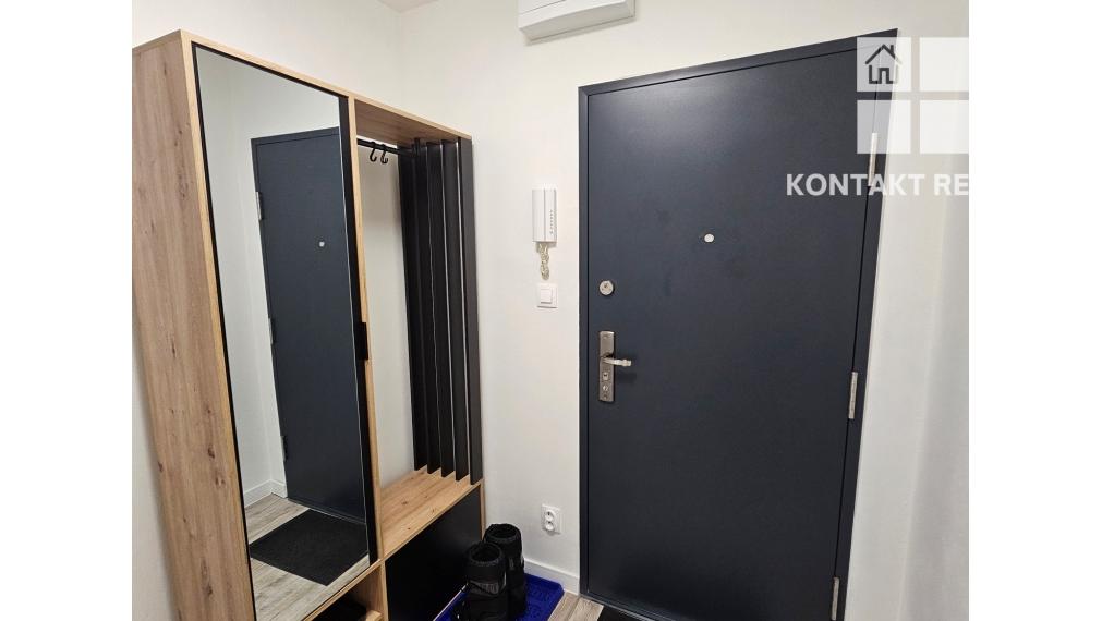 Komplet zrekonštruovaný byt 42 m2, ul. Karpatská Staré mesto, Kuzmányho