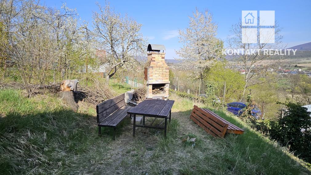 3-podlažná murovaná chata v obci Svinica