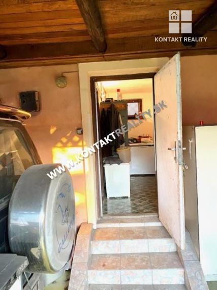 Záhrada a rodinný dom s pozemkom 1272 m2, Veľká Ida