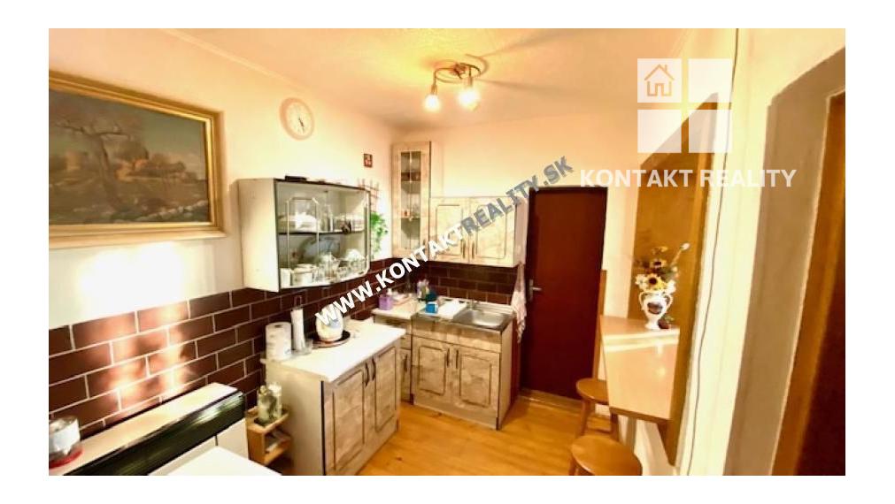 Rodinný dom v obci Veľká Ida, 100m2, pozemok 1272 m2 - TOP