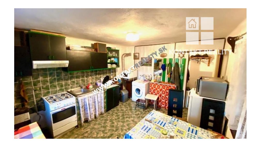 Rodinný dom v obci Veľká Ida, 100m2, pozemok 1272 m2 - TOP