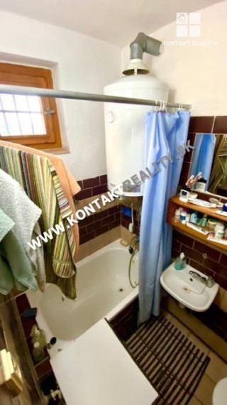 Rodinný dom v obci Veľká Ida, 100m2, pozemok 1272 m2 - TOP