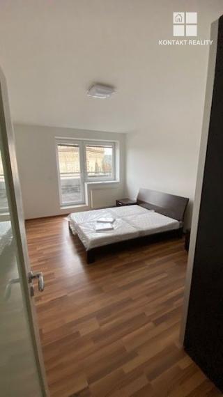 Na prenájom3 izb. byt, Mlynská, Staré mesto, 89m2, balkón, Centrum
