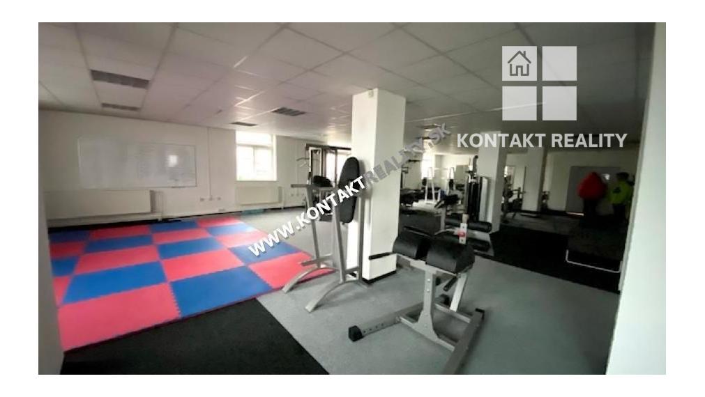 Obchodné / kancelárske priestory 253 m2, Južná trieda, Juh