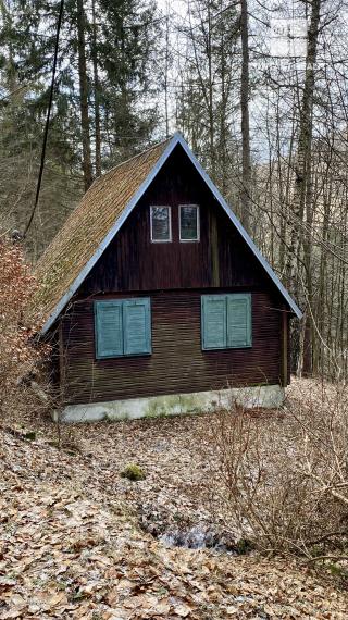 Chata / pozemok v lese, lokalita Košická Belá - Ružín smer Opátka