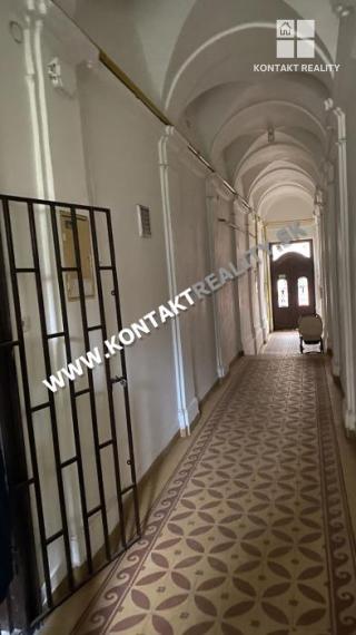 Obchodno kancelársky priestor 57 m2 Alžbetina, Staré mesto