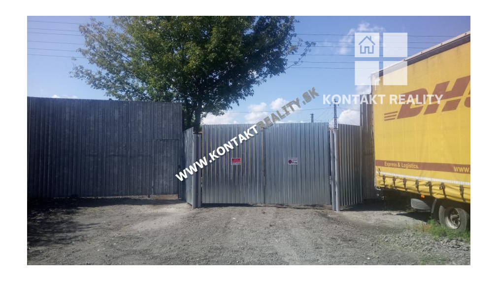 Na prenájom oplotený pozemok 704m2