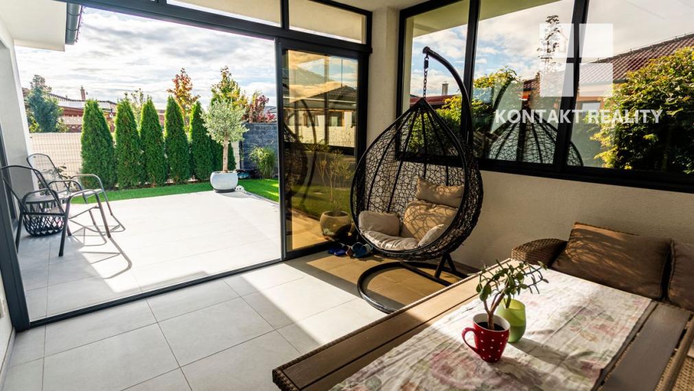 Rezervované.... Pekný tehlový 4 izb. RD - bungalov, zimná terasa, Geča, blízko Košíc 