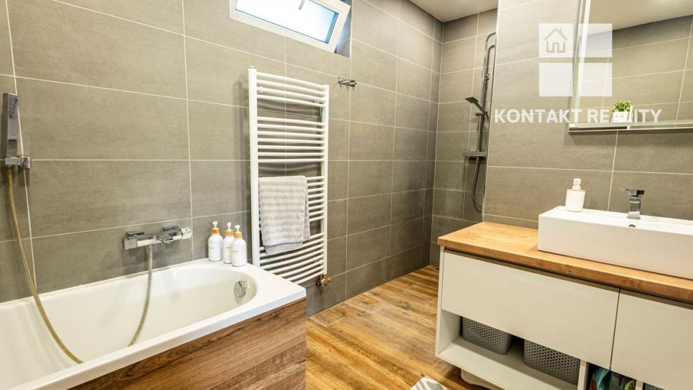 Rezervované.... Pekný tehlový 4 izb. RD - bungalov, zimná terasa, Geča, blízko Košíc 