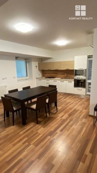 3 izb. byt v centre mesta, ul. Mlynská, Staré mesto