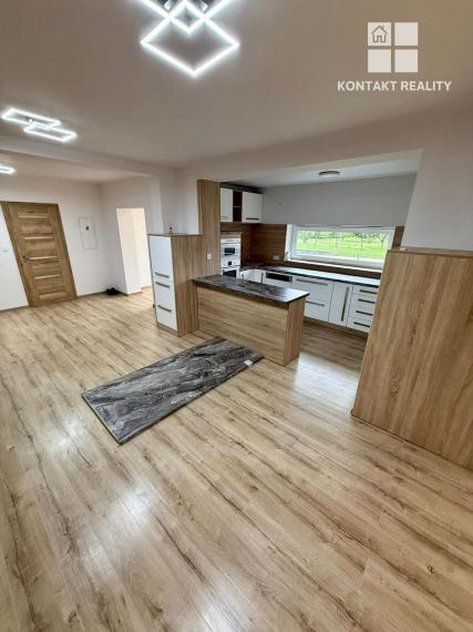 Moderný 5 izb. rodinný dom, typ bungalov na peknom slnečnom mieste len 18 km od Košíc, obec Seňa