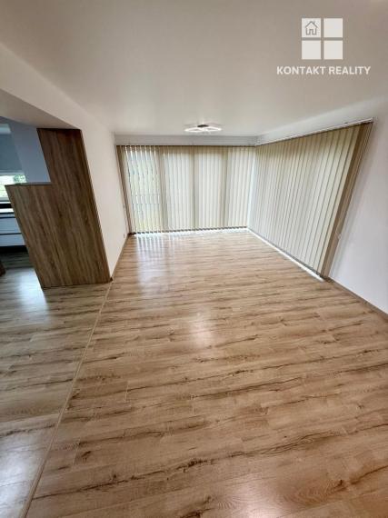 Moderný 5 izb. rodinný dom, typ bungalov na peknom slnečnom mieste len 18 km od Košíc, obec Seňa