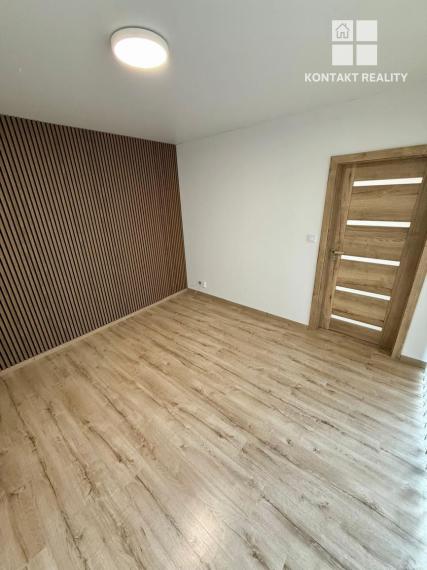 Moderný 5 izb. rodinný dom, typ bungalov na peknom slnečnom mieste len 18 km od Košíc, obec Seňa