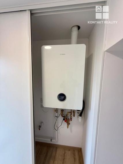 Moderný 5 izb. rodinný dom, typ bungalov na peknom slnečnom mieste len 18 km od Košíc, obec Seňa