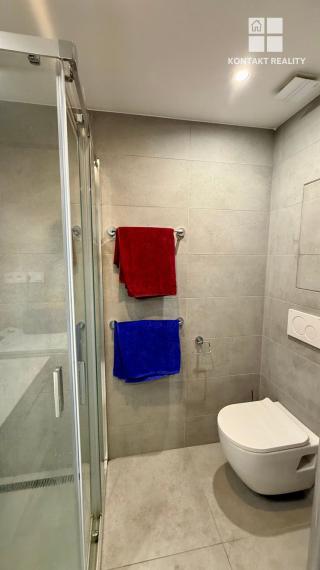 2 izb. byt, Palárikova, Juh, 36m2, lodžia, kompl. rek., 7.p