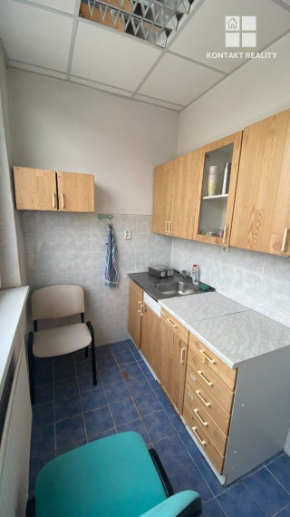 Na prenájom kancelárske priestory blízko centra