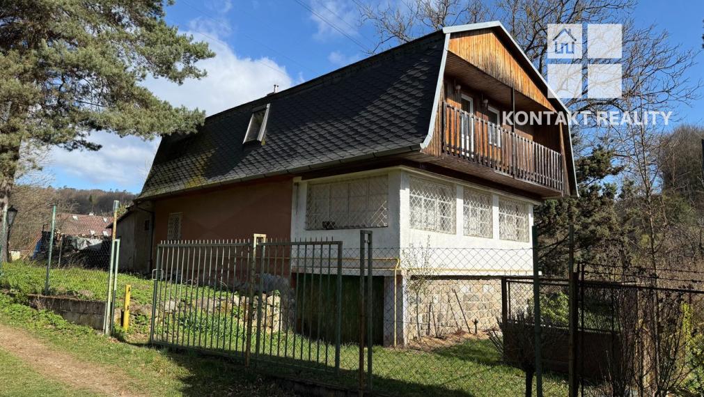 Záhradná chata s priestranným pozemkom 1444m2 Baška časť Maša