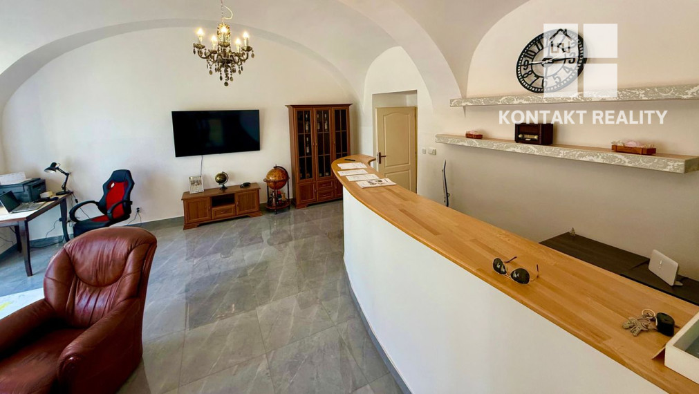 Obchodný - kancelársky priestor 55m2, Centrum Staré mesto