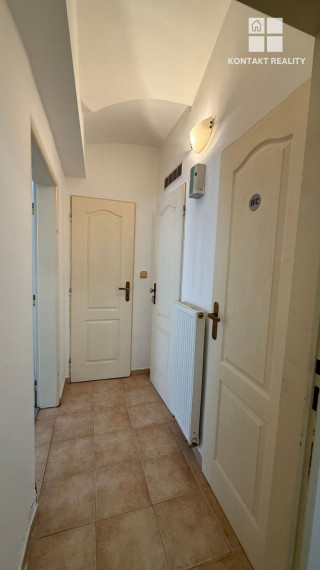 Obchodný - kancelársky priestor 55m2, Centrum Staré mesto