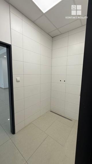 Obchodný priestor 72 m2, ul. Fejova, Juh blízko OC Aupark