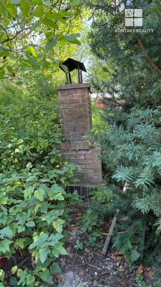 Drevená chata a záhrada, Ťahanovce ul. Brusnicová, blízko mesta