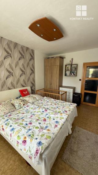 3 izb. byt, ulica SNP Sečovce 72 m2, lodžia, čiast. rek.