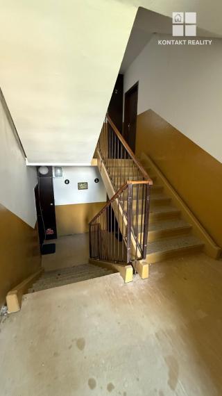 3 izb. byt, ulica SNP Sečovce 72 m2, lodžia, čiast. rek.