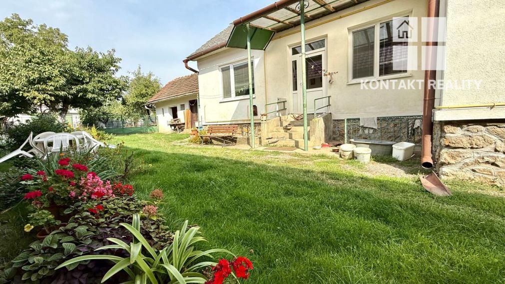 Rodinný dom 3 izb. 110m2, pozemom 1208m2, Čečejovce