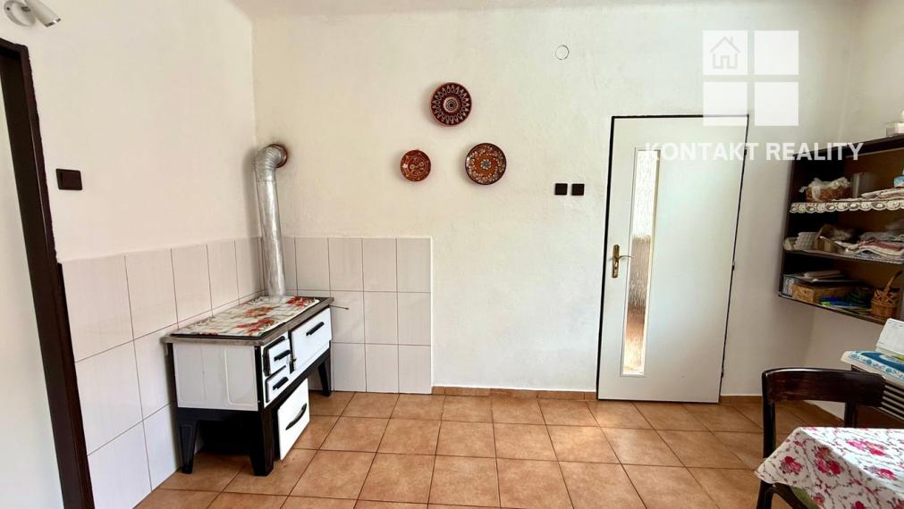 Rodinný dom 3 izb. 110m2, pozemom 1208m2, Čečejovce