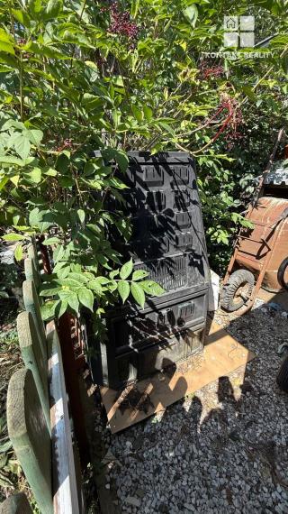 Záhrada a chatka blízko mesta, ul. Brusnicová, Ťahanovce