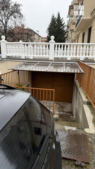 Skladové priestory 140 m2, Rastislavova, Pasteurove  námestie