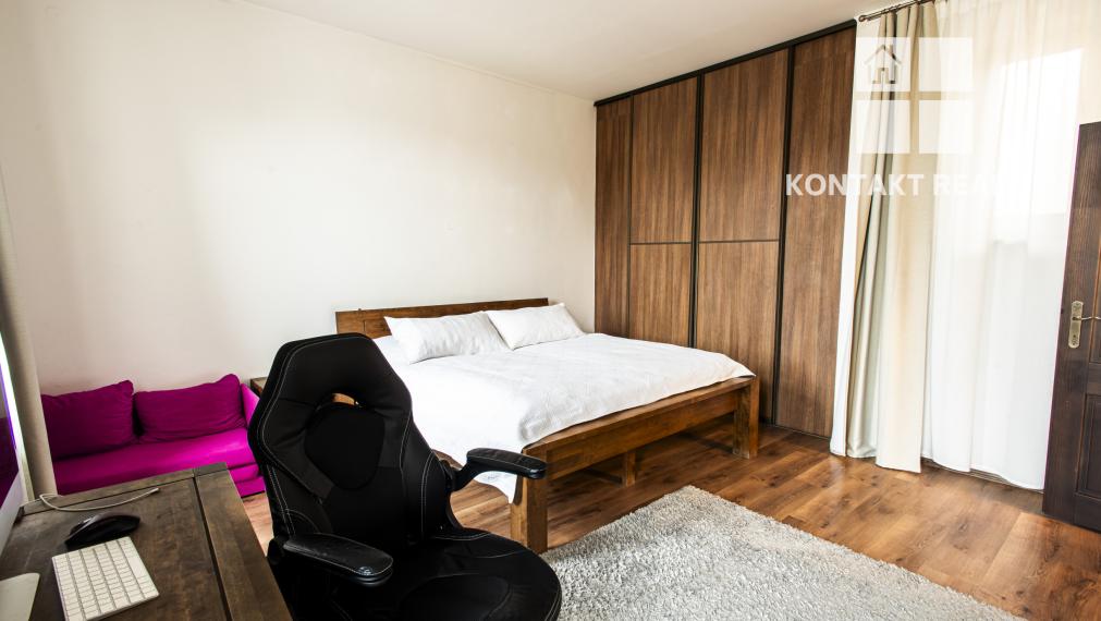 Tehlový 3 izb. byt, 100m2, Staré mesto, Centrum, ul. Hlavná