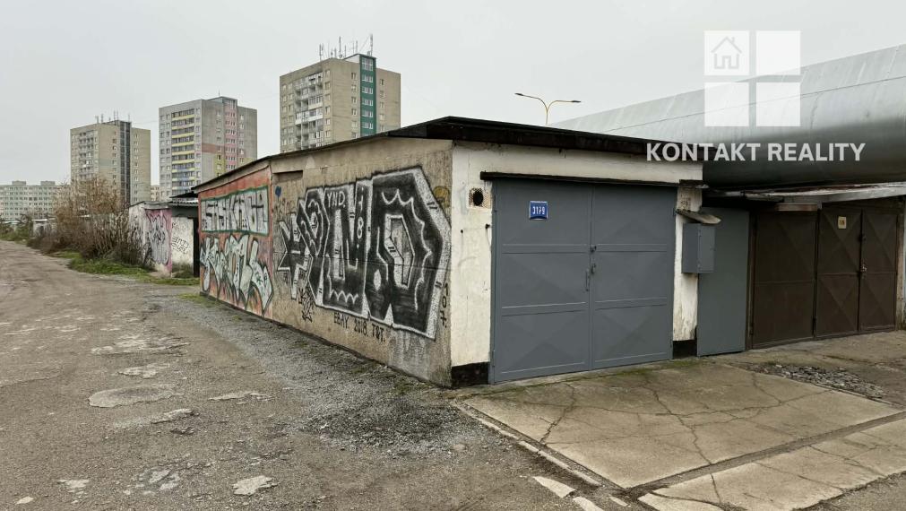 Exkluzívna dvojgaráž na Jantárovej