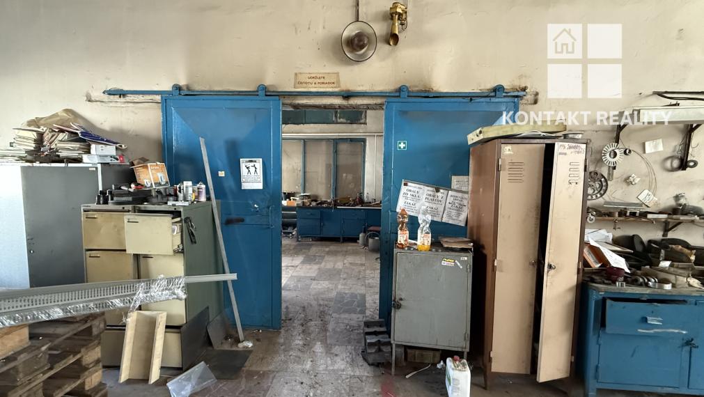 Prízemný priestor 350 m2 na akúkoľvek činnosť, Rastislavova ulica