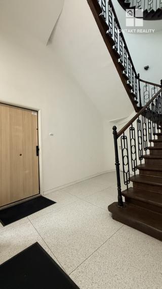 Priestor 72 m2 na rôznu prevádzku, ul. Kováčska, Staré mesto