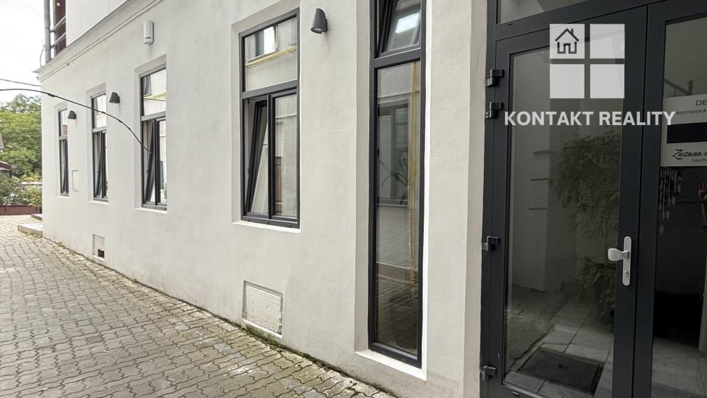 Priestor 72 m2 na rôznu prevádzku, ul. Kováčska, Staré mesto