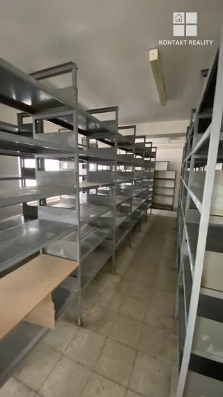 Obchodný priestor alebo suchý sklad 59 m2, Južná trieda