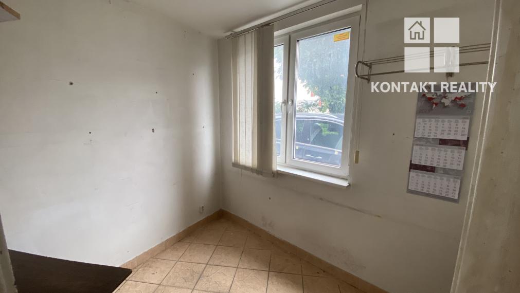 Obchodný priestor alebo suchý sklad 59 m2, Južná trieda