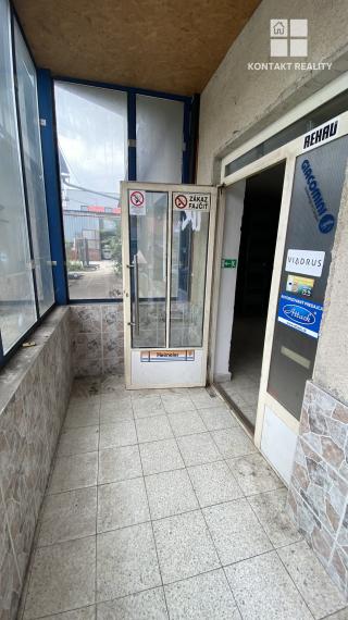 Obchodný priestor alebo suchý sklad 59 m2, Južná trieda