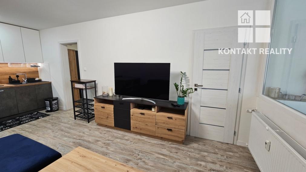 1,5 izb. byt, Karpatská, Staré mesto, 42m2, kompl. rek.balko