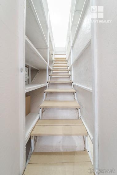 Obchodný kancelársky priestor 25 m2 ul. Alžbetina, Staré mesto, Centrum