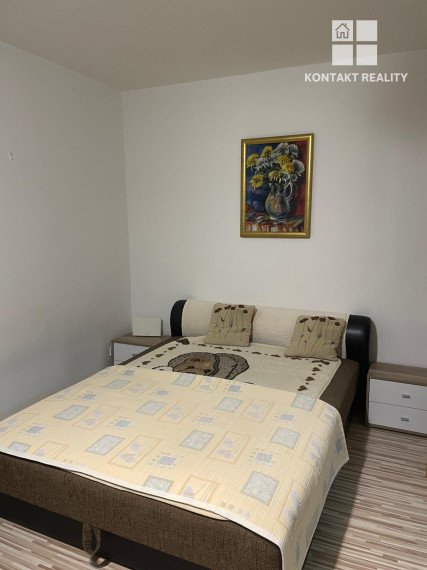 Veľký 1 izb. byt 49 m2, Južná trieda, Juh, blízko OC Aupark