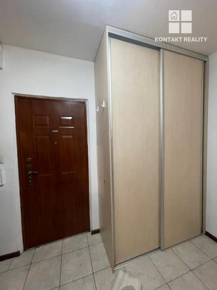 Veľký 1 izb. byt 49 m2, Južná trieda, Juh, blízko OC Aupark