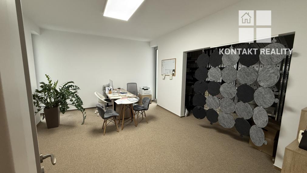 Súbor kancelárií 180 m2 + parkovanie, ul. Osloboditeľov Barca