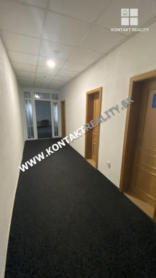 Administratívne priestory a objekty, Kukučínova, Juh, 127m2