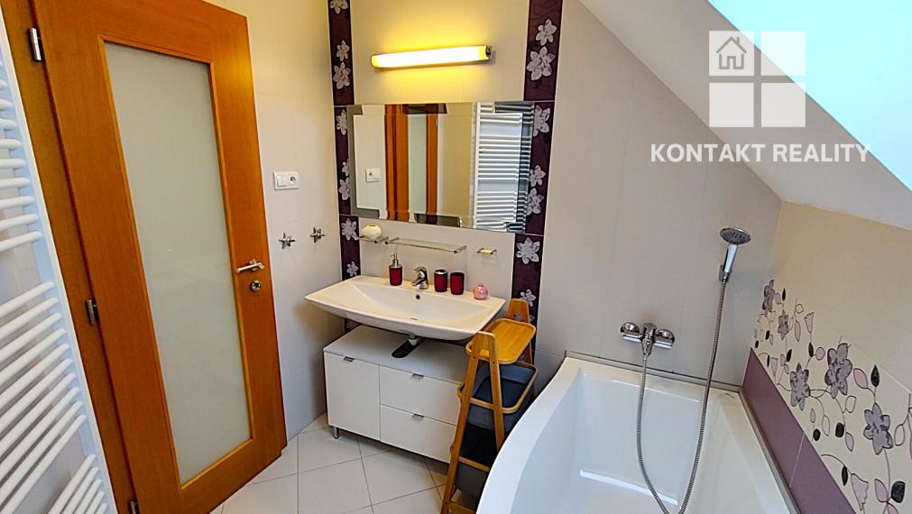 Priestranný 5 izb. rodinný dom MČ Barca, Košice Juh