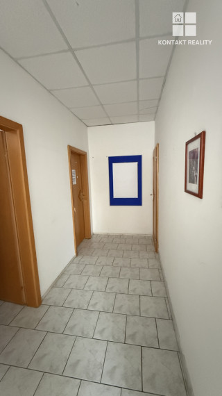 Na prenájom kancelársky priestor  68 m2 MČ Sever